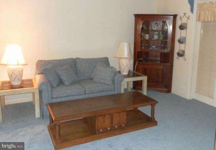 3202 Wordsworth Drive Riva, MD 21140 - Photo 6 of 25 Living Room