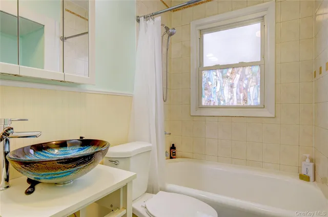 $3,750 | 105 Illinois Avenue, Long Beach, NY 11561