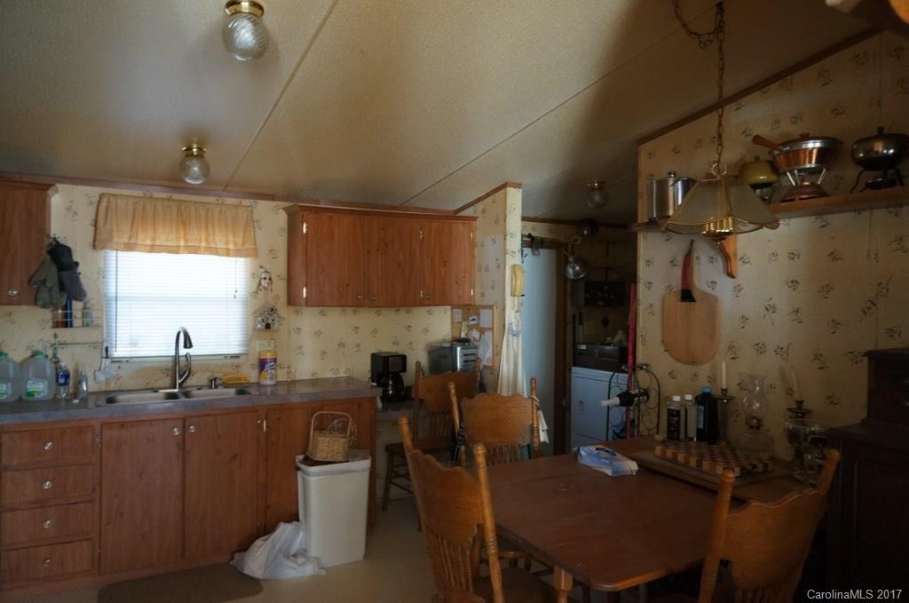 550 Upper Whitewater Road, Unit 4B 4A Sapphire, NC 28774 - Photo 7 of 24 Gallery Image 7