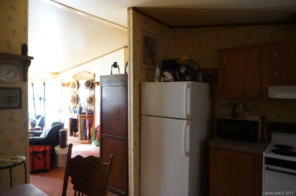550 Upper Whitewater Road, Unit 4B 4A Sapphire, NC 28774 - Photo 9 of 24 Gallery Image 9