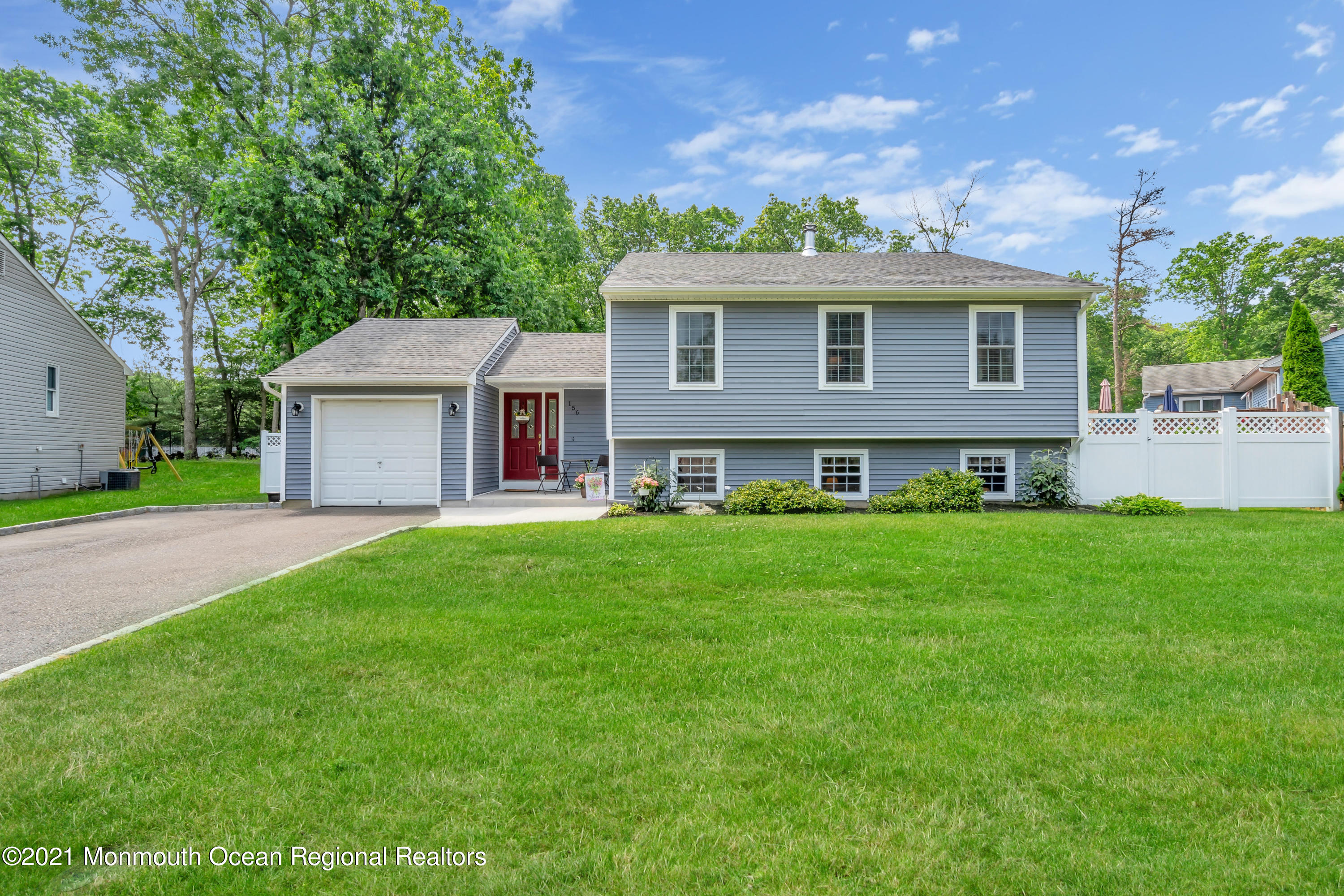 156 Jodie Road Manchester Township, NJ 08759 - Photo 8 of 68 008_dsc04663_1