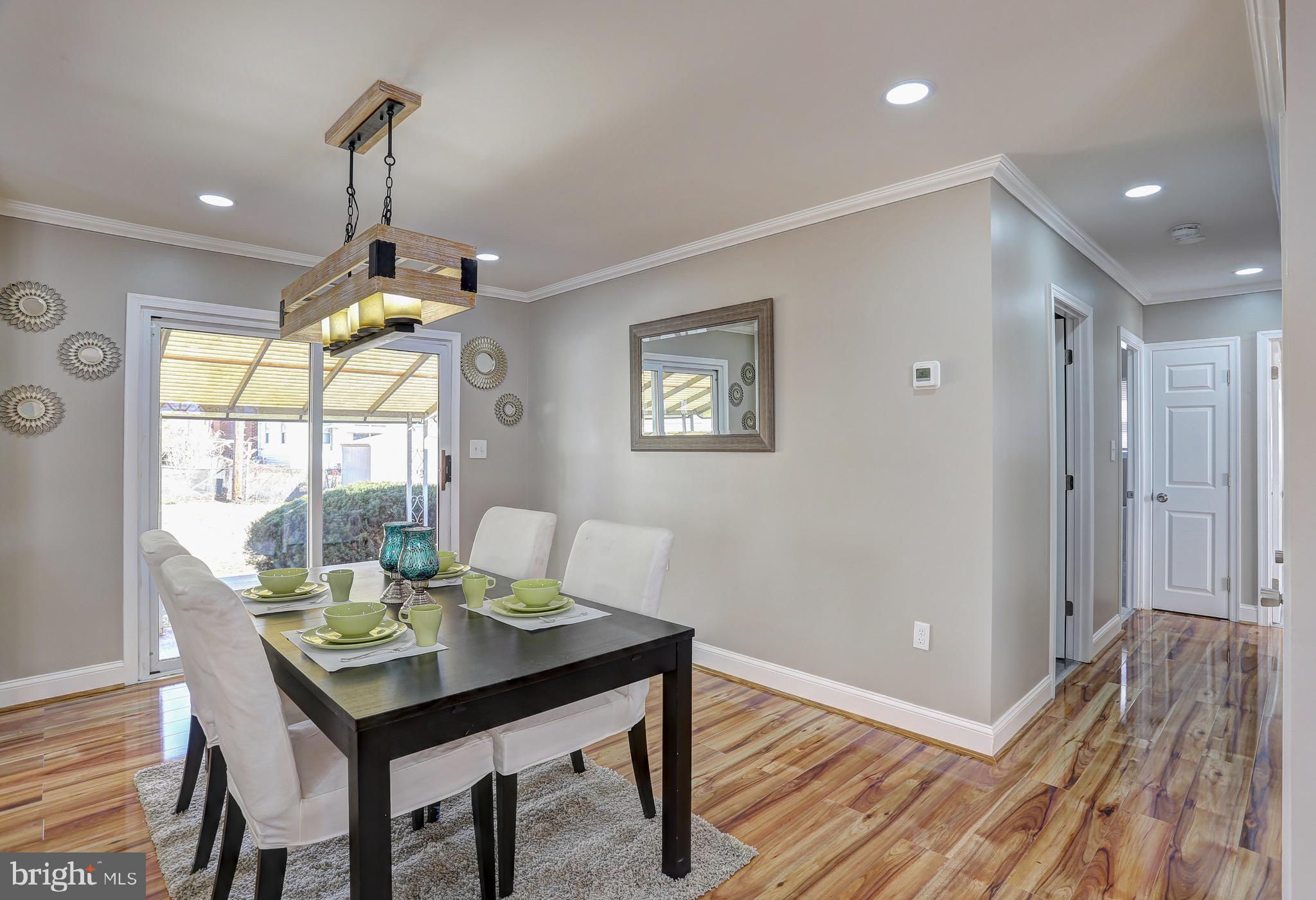 6114 Moorefield Road Baltimore, MD 21228 - Photo 14 of 37 Dinning Room