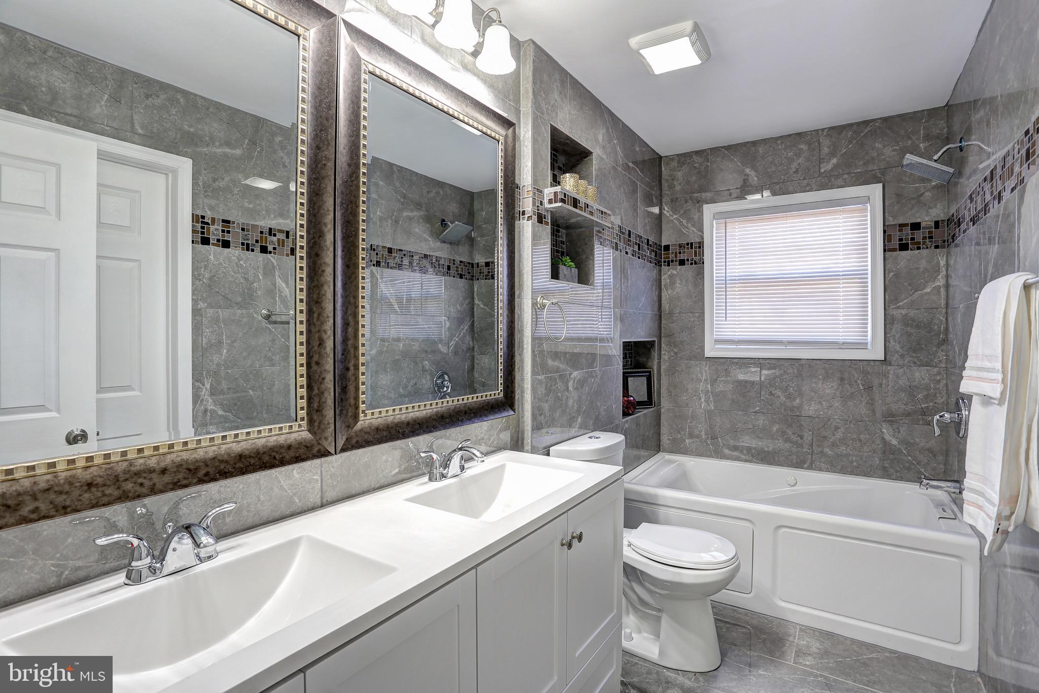6114 Moorefield Road Baltimore, MD 21228 - Photo 17 of 37 Master Bath