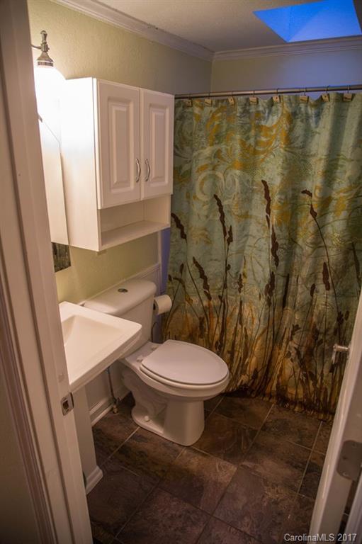 2417 Hankins Road Marion, NC 28752 - Photo 17 of 24 Gallery Image 17