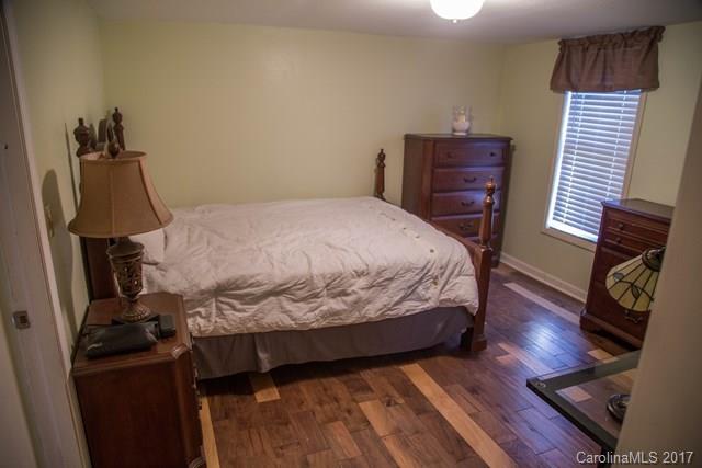 2417 Hankins Road Marion, NC 28752 - Photo 18 of 24 Gallery Image 18
