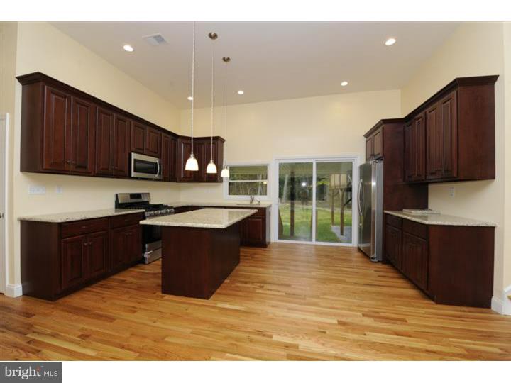 404 Millstone Road Clarksburg, NJ 08510 - Photo 9 of 20 Gallery Image 9