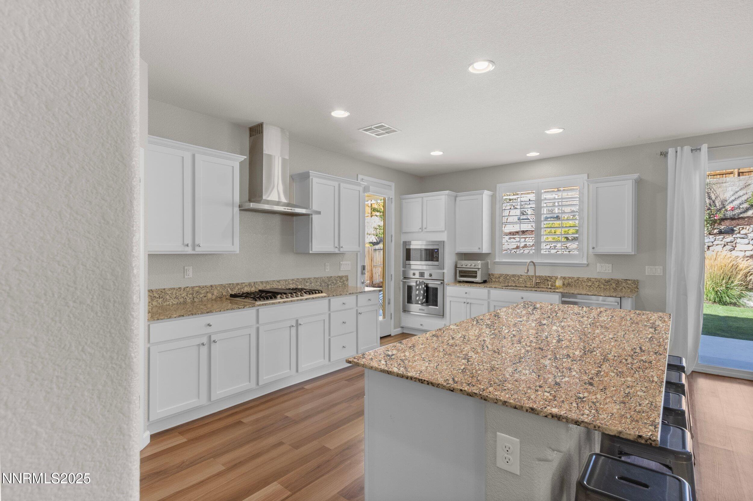 14033 Crested Moss Court Reno, NV 89511 - Photo 7 of 26 Kitchen updated