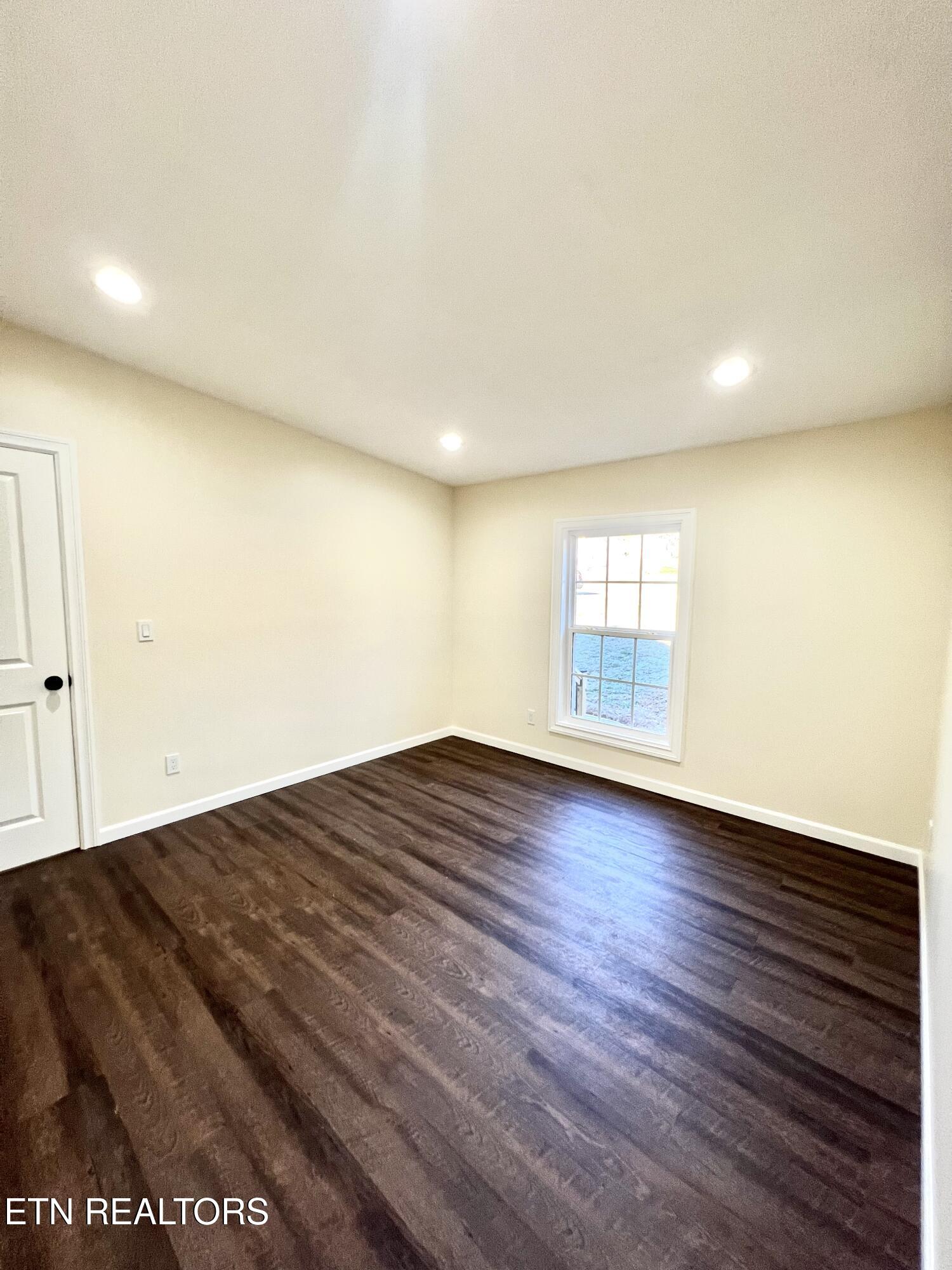 425 Abbott Road Lenoir City, TN 37771 - Photo 23 of 48 IMG_5966