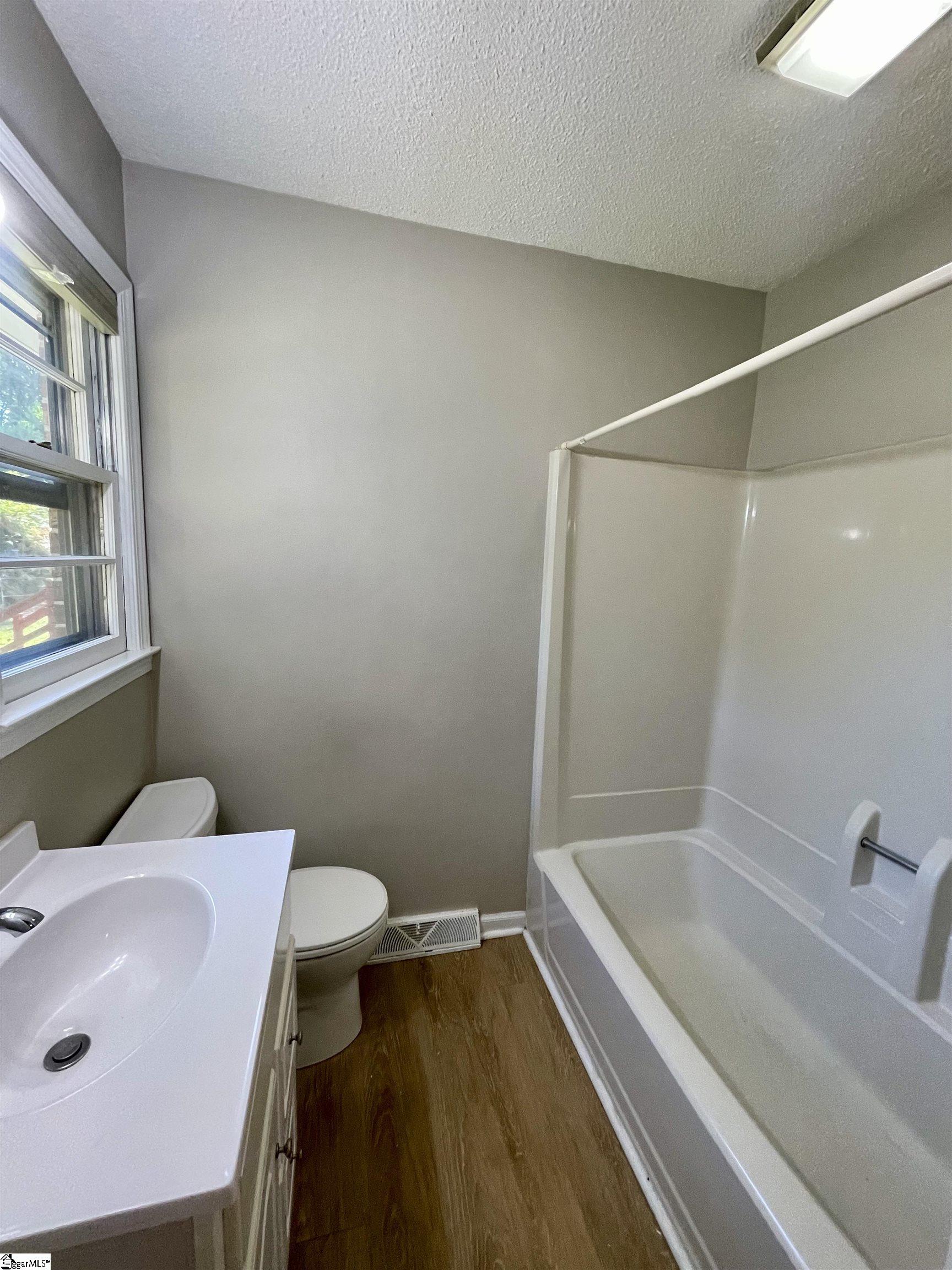 102 West Maple Street Clinton, SC 29325 - Photo 18 of 20