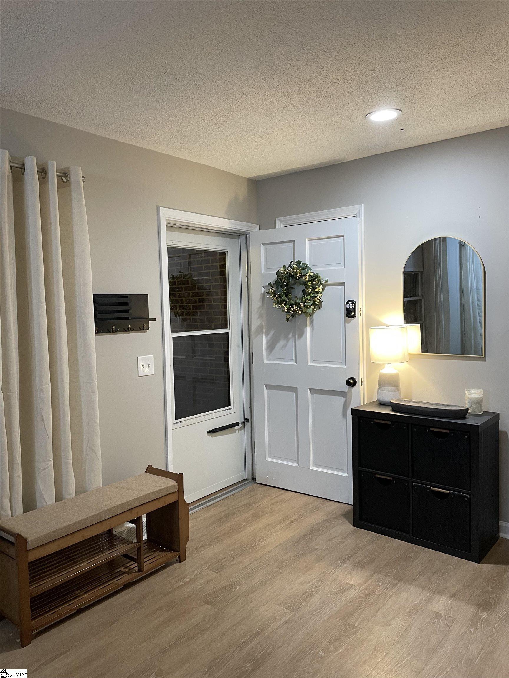 102 West Maple Street Clinton, SC 29325 - Photo 6 of 20