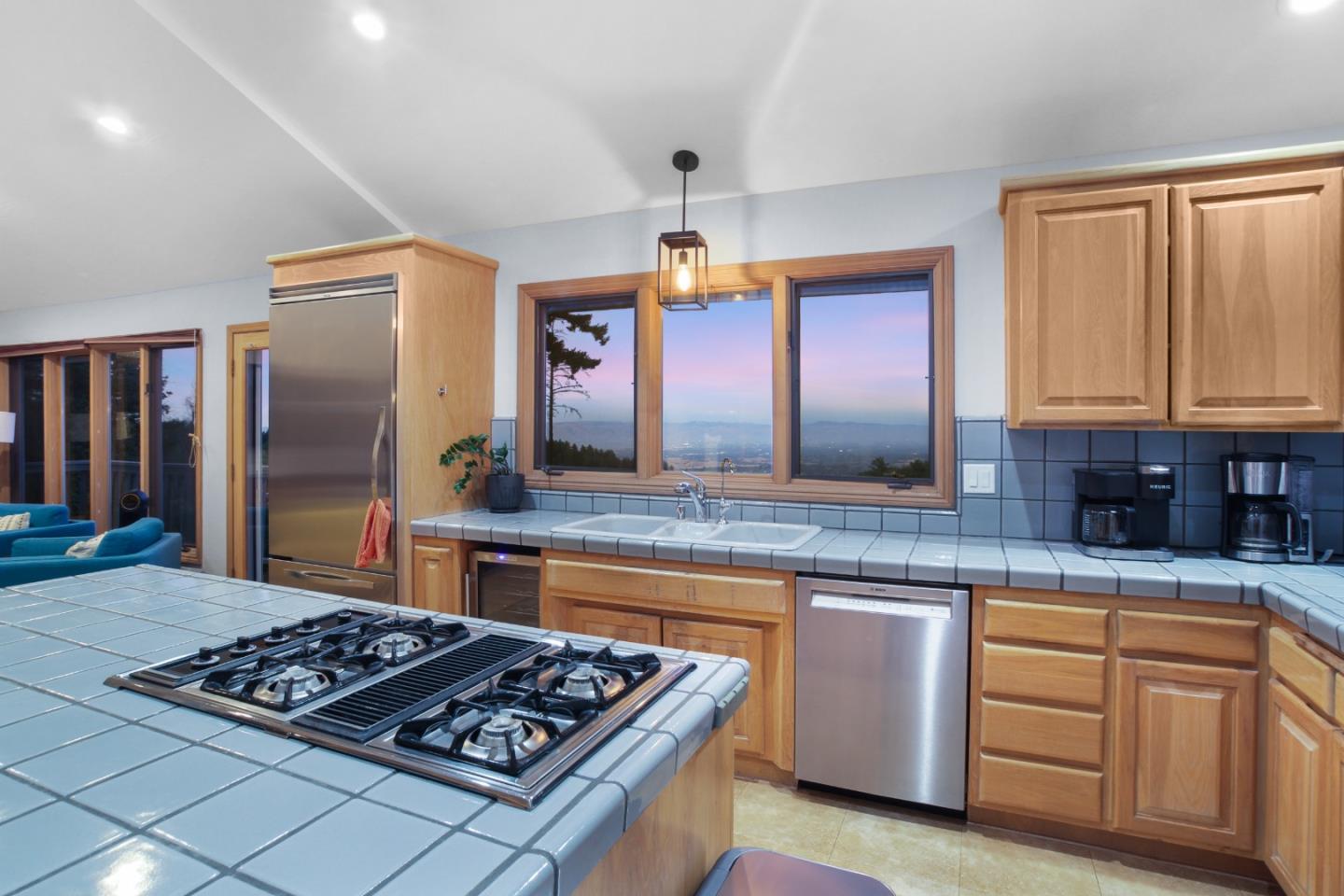 255 Allen Road Woodside, CA 94062 - Photo 9 of 37 Gallery Image 9