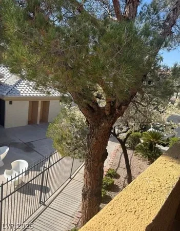 $1,595 | 8400 West Charleston Boulevard, Unit 237, Las Vegas, NV 89117