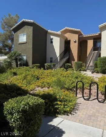$1,595 | 8400 West Charleston Boulevard, Unit 237, Las Vegas, NV 89117