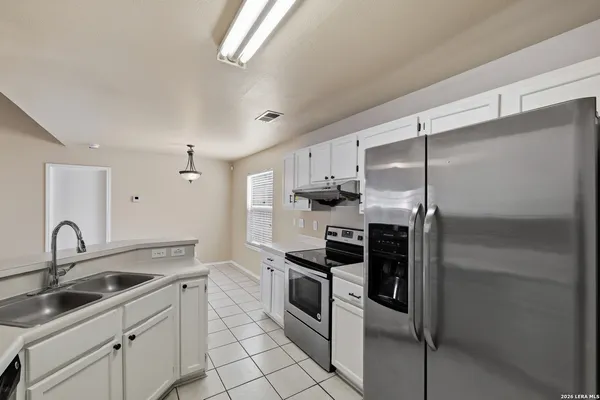 $1,725 | 9515 Gillcross Way, San Antonio, TX 78250