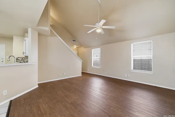 $1,725 | 9515 Gillcross Way, San Antonio, TX 78250