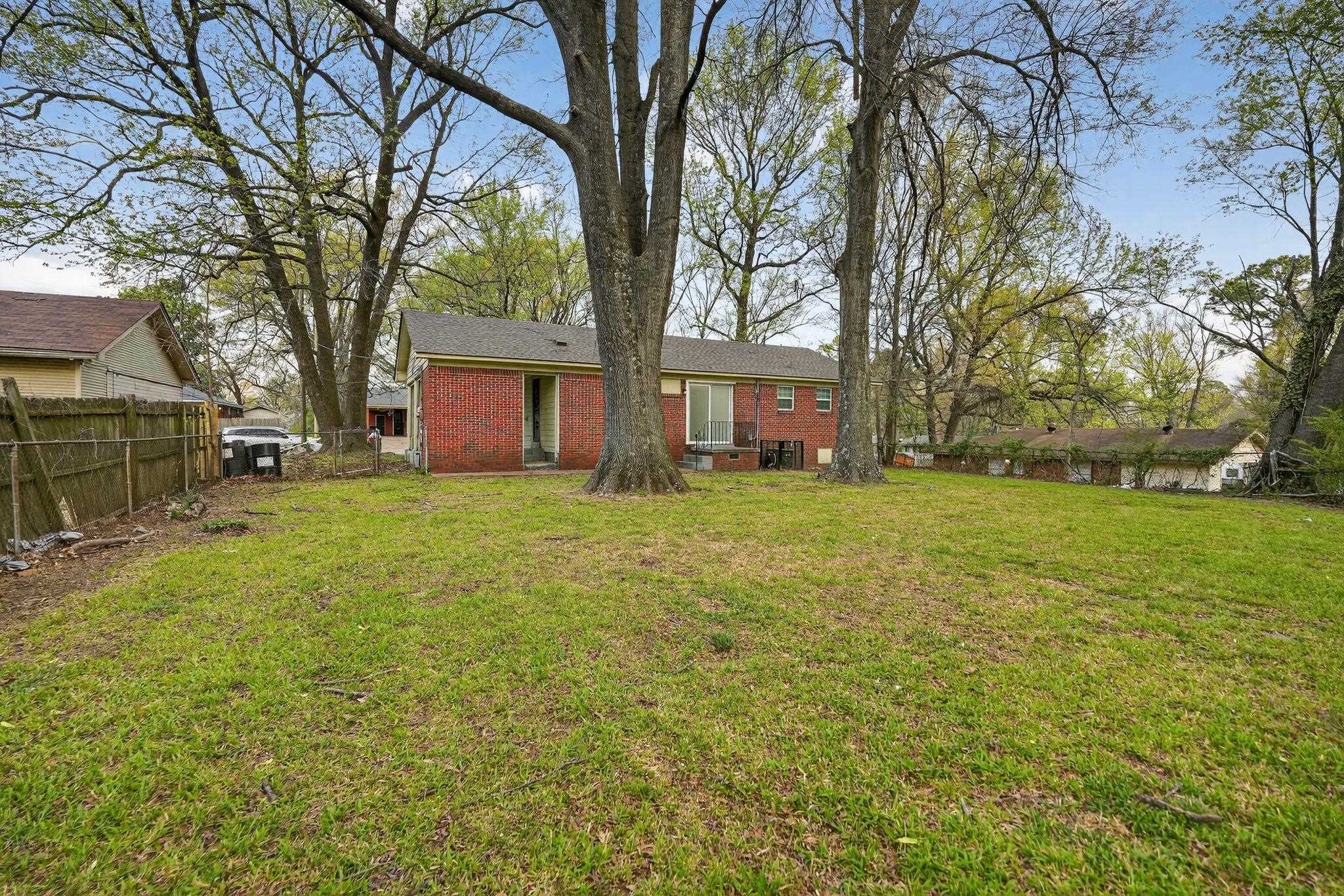 3150 Parham Street Memphis, TN 38127 - Photo 2 of 33 a view of house with yard