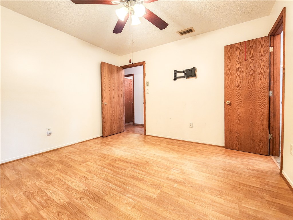 233 13th Street Southwest Vero Beach, FL 32962 - Photo 10 of 20 a view of an empty room