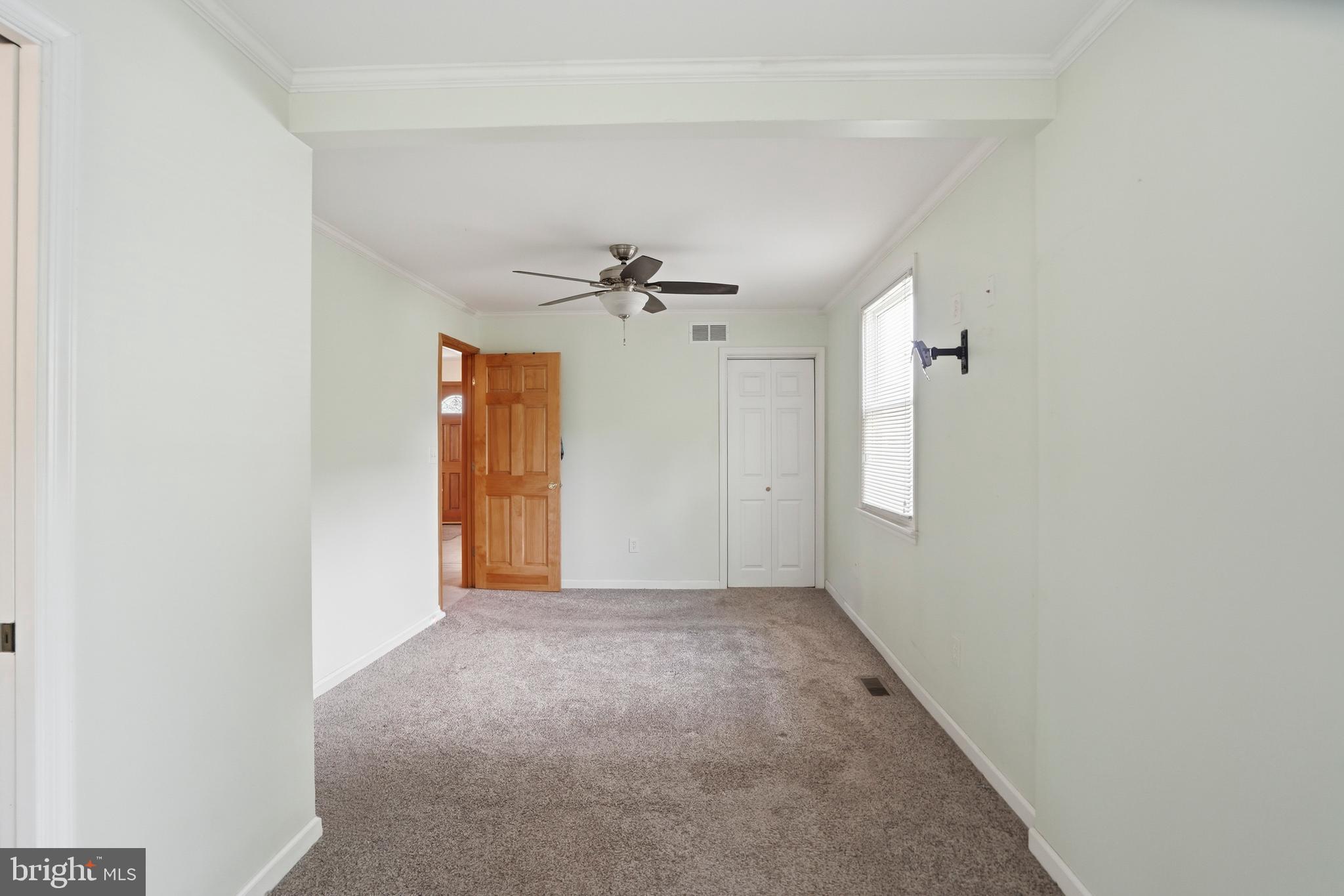 8240 Longpoint Road Baltimore, MD 21222 - Photo 16 of 25 Peaceful Retreat