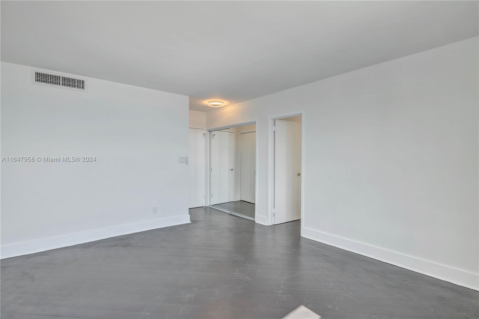 5151 Collins Avenue, Unit 1627 Miami Beach, FL 33140 - Photo 21 of 28 a view of an empty room