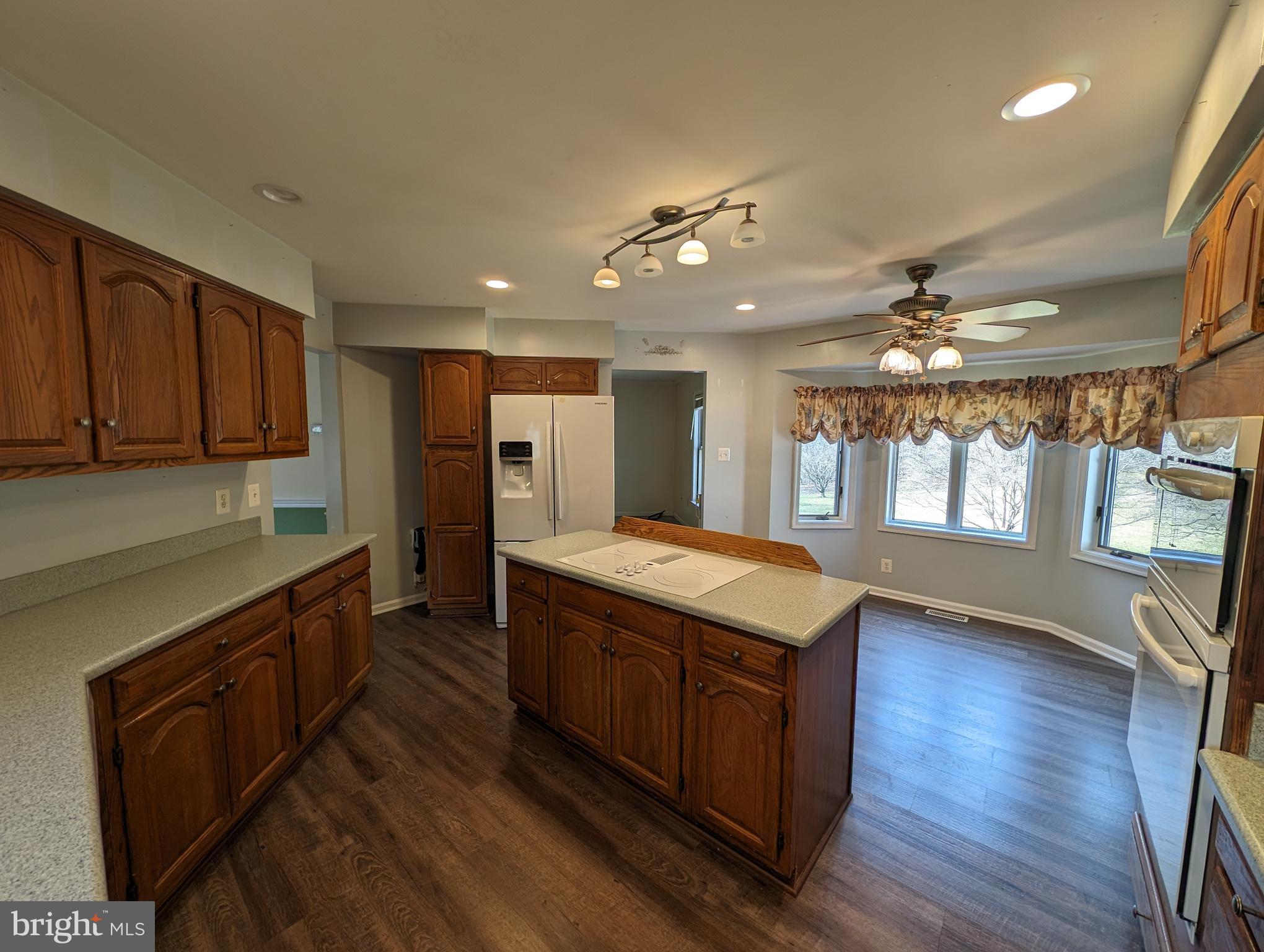 5938 Trotter Road Clarksville, MD 21029 - Photo 4 of 39 Gallery Image 4