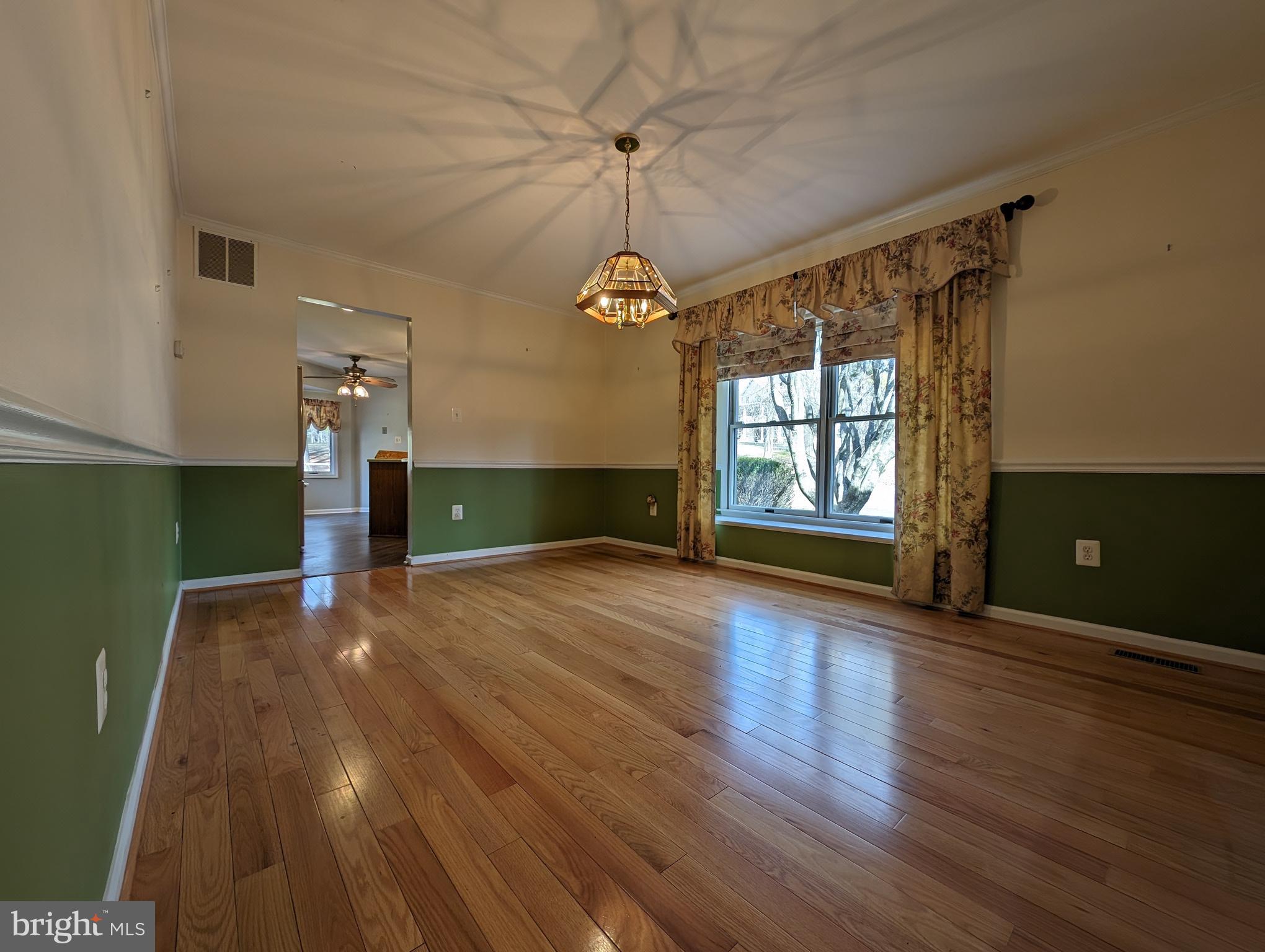 5938 Trotter Road Clarksville, MD 21029 - Photo 7 of 39 Gallery Image 7