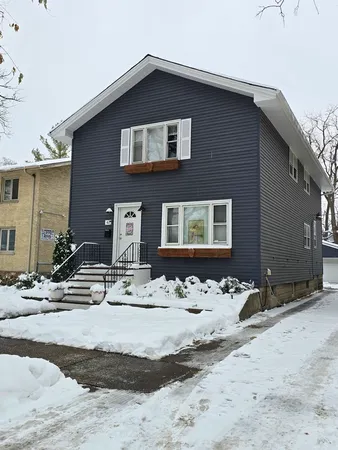 $350,000 | 63 Kimbark Road, Riverside, IL 60546