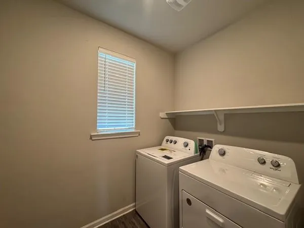 $2,300 | 713 Lakeshore Village East, Slidell, LA 70461