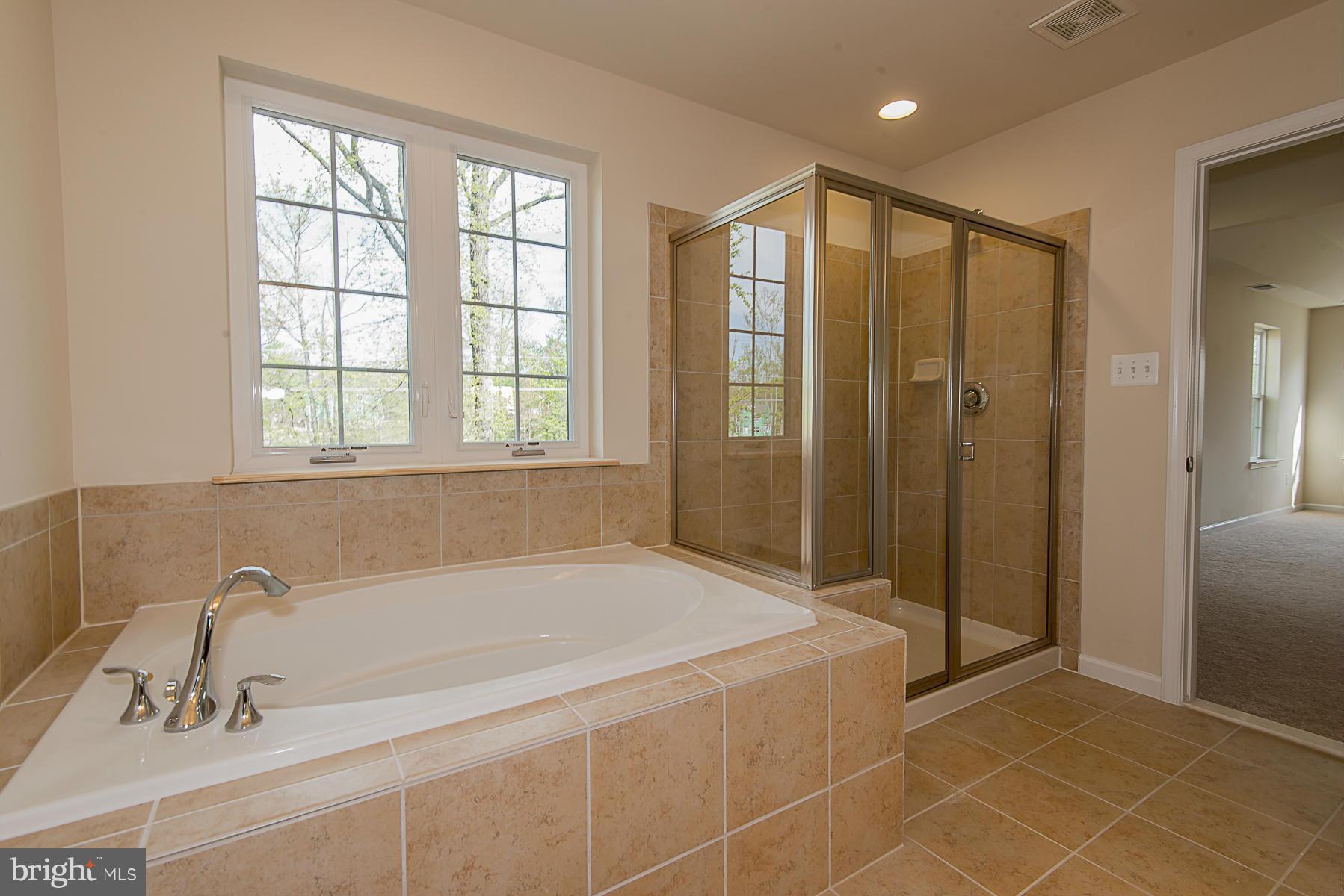 902 Horse Collar Road Accokeek, MD 20607 - Photo 18 of 30 Owner's Bath