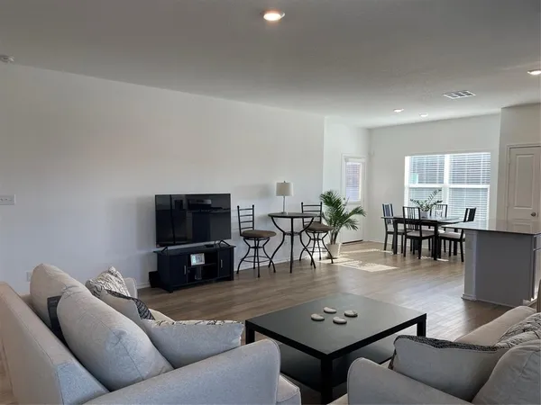$2,199 | 129 Starflower Cove, Georgetown, TX 78628