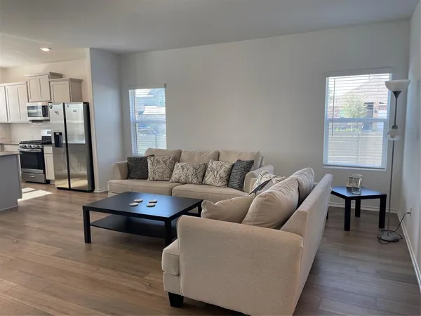 $2,199 | 129 Starflower Cove, Georgetown, TX 78628