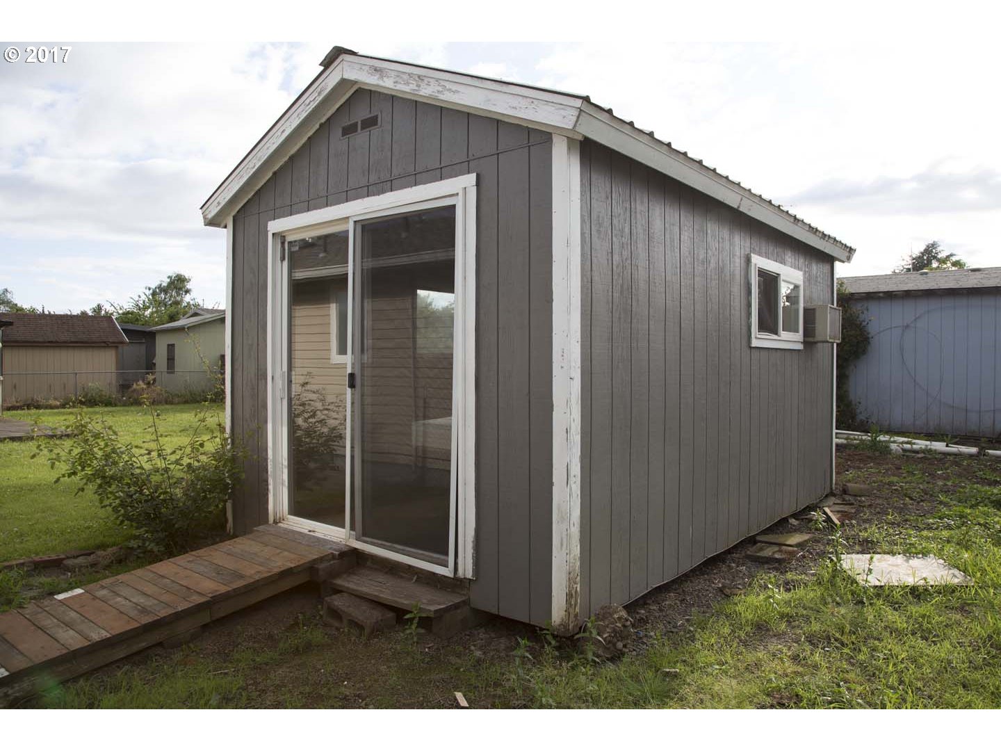 20835 Butteville Road Northeast Donald, OR 97020 - Photo 13 of 14 a house view with a backyard space