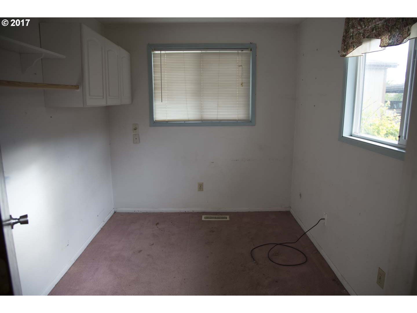 20835 Butteville Road Northeast Donald, OR 97020 - Photo 10 of 14 a view of an empty room with a window