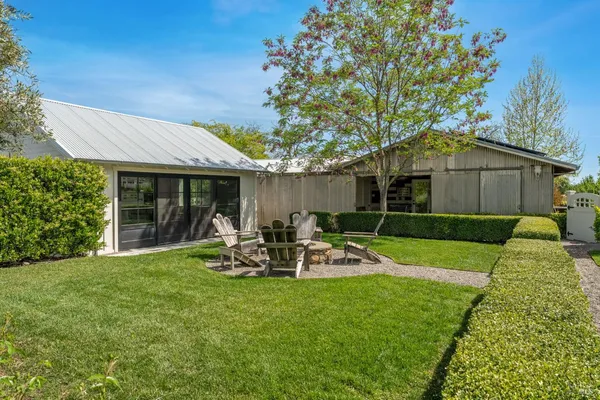 $5,500,000 | 1181 York Lane, St. Helena, CA 94574