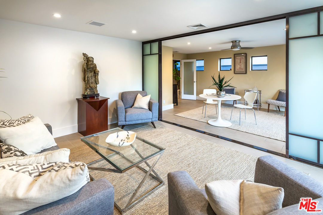 115 Spinnaker Court Marina del Rey, CA 90292 - Photo 30 of 40