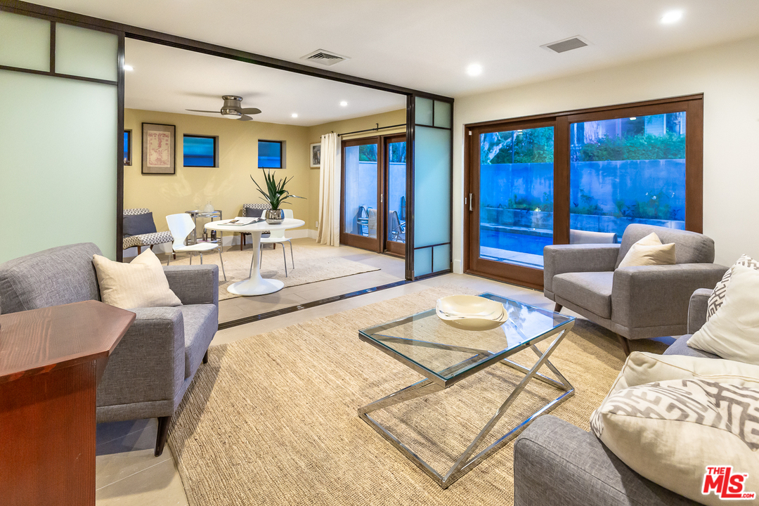 115 Spinnaker Court Marina del Rey, CA 90292 - Photo 32 of 40