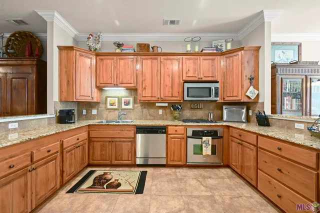 $218,000 | 5908 Stumberg Lane, Unit 60, Baton Rouge, LA 70816