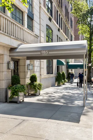 $6,980,000 | 985 Park Avenue, Unit 12/13 | Upper East Side