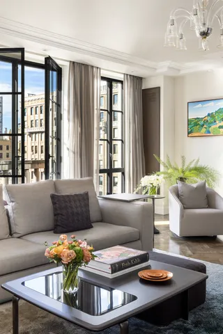 $6,980,000 | 985 Park Avenue, Unit 12/13 | Upper East Side