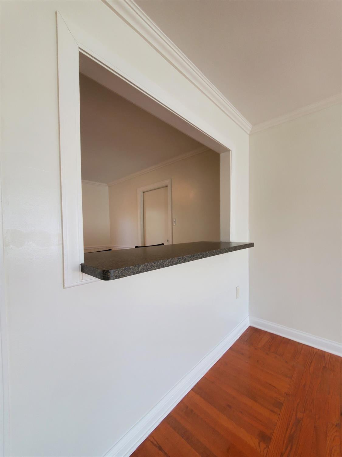 722 Fremont Road Valparaiso, IN 46385 - Photo 3 of 17 a view of a room