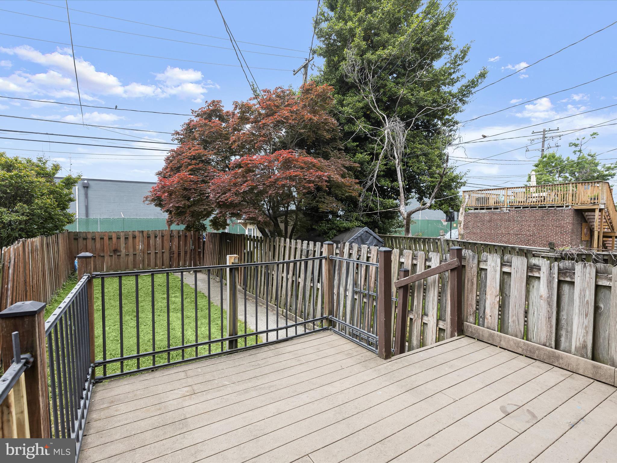 6771 Woodley Road Dundalk, MD 21222 - Photo 30 of 41 Deck