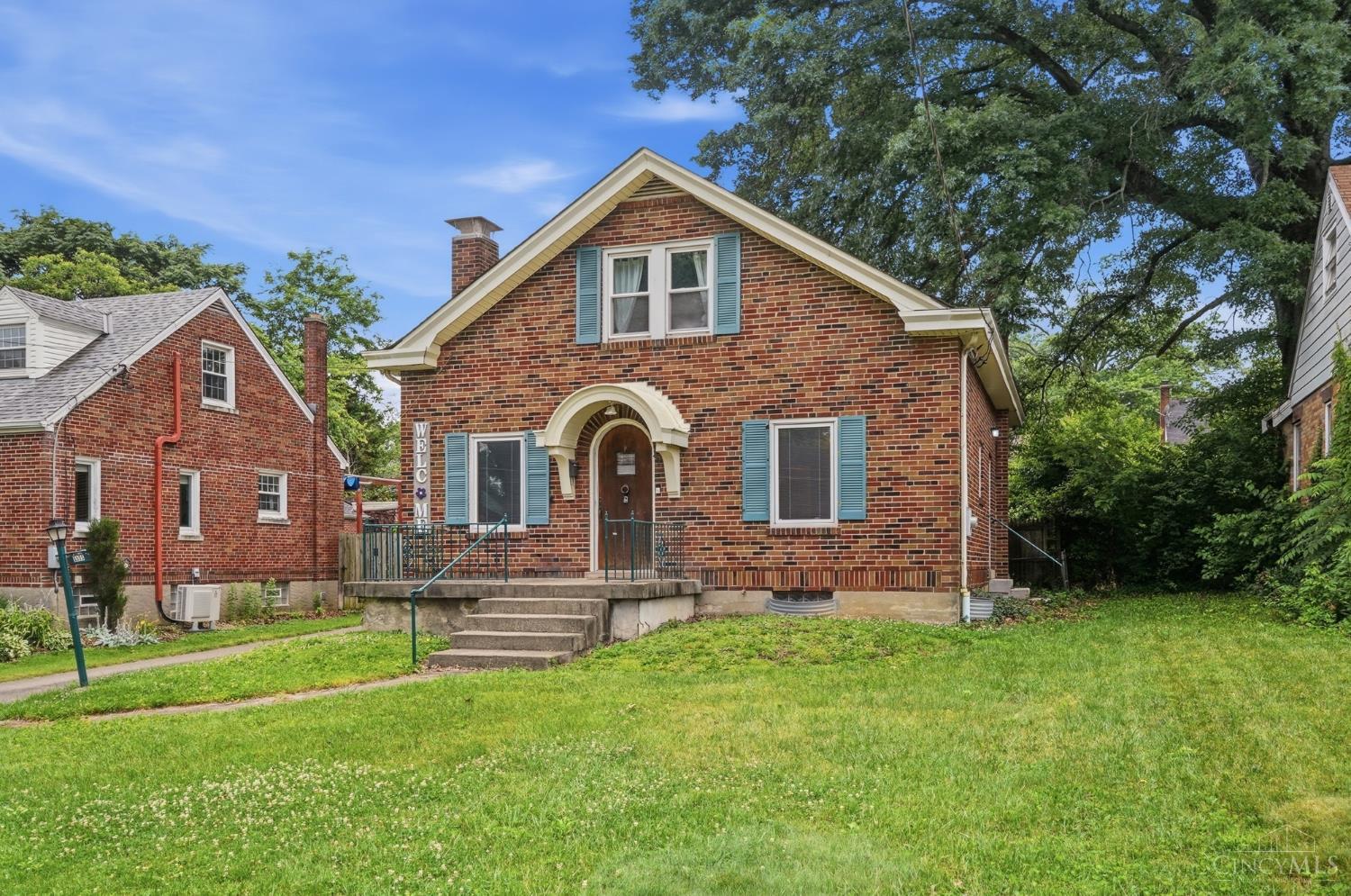 5555 Leumas Road Cincinnati, OH 45239 - Photo 4 of 40