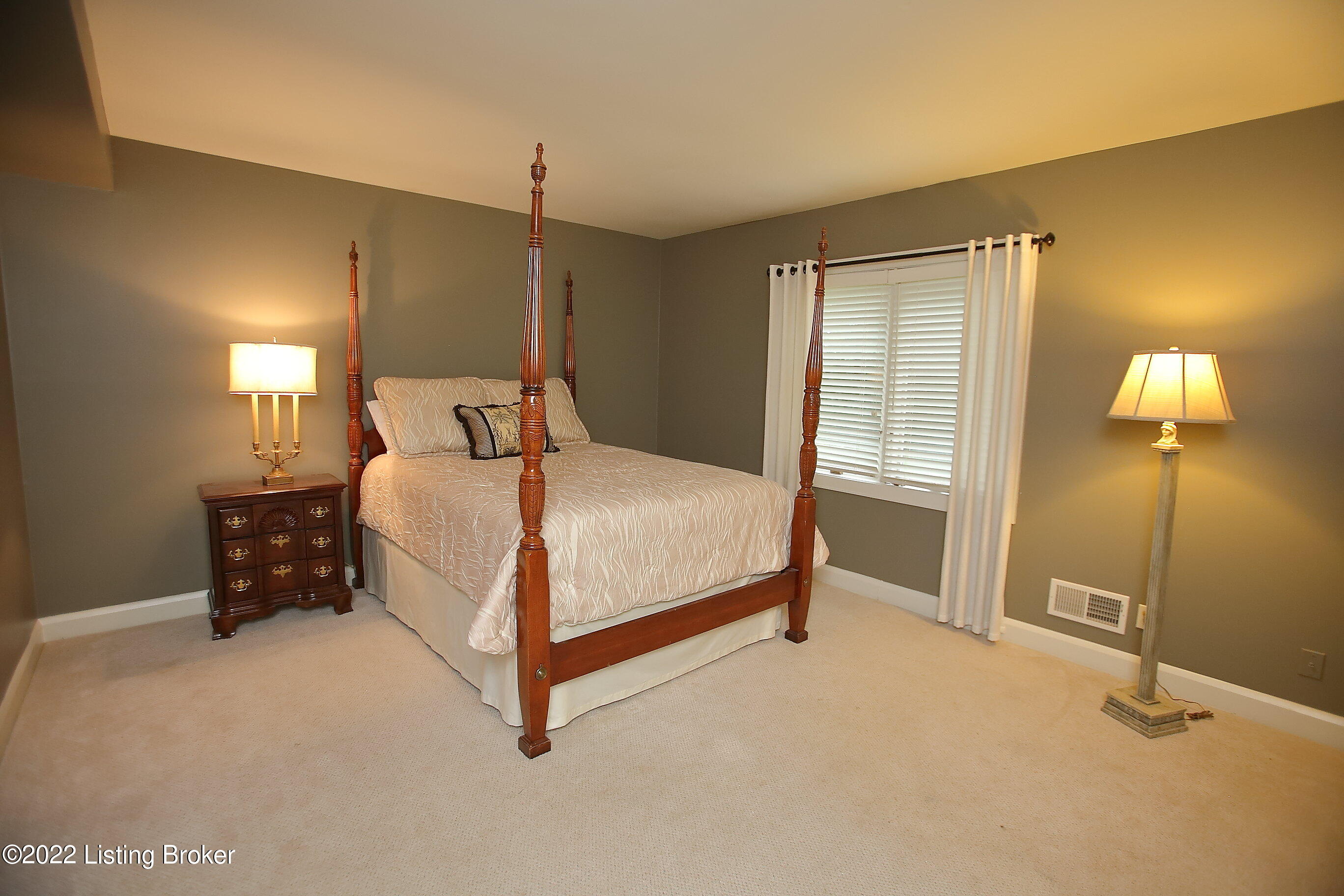 1115 Red Fox Road Louisville, KY 40205 - Photo 54 of 71 Bed 4a