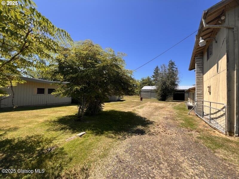 92768 Pearson Road Astoria, OR 97103 - Photo 16 of 48