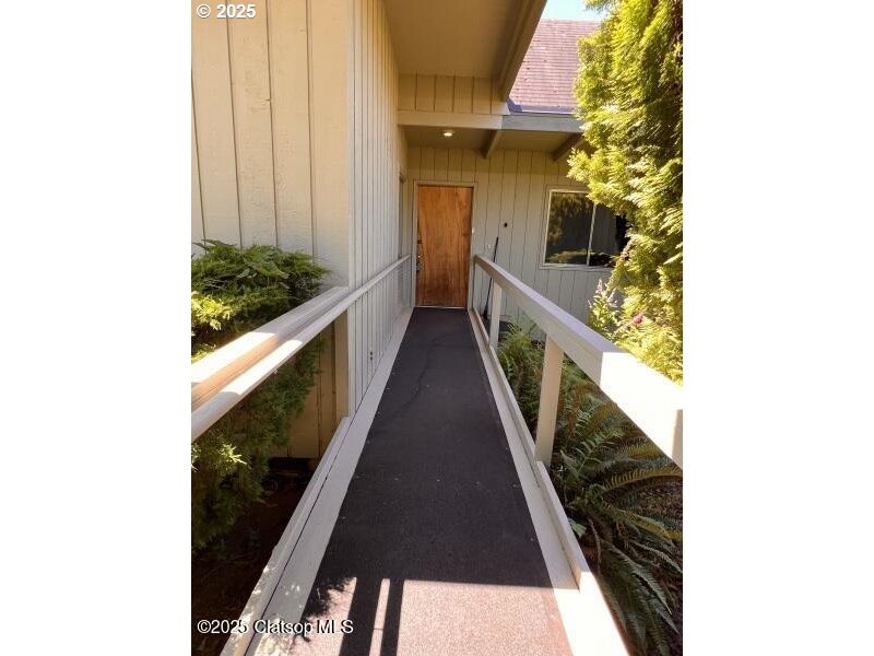 92768 Pearson Road Astoria, OR 97103 - Photo 31 of 48