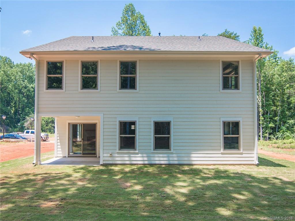 4313 Spring Street, Unit 4 Charlotte, NC 28270 - Photo 4 of 36 Gallery Image 4
