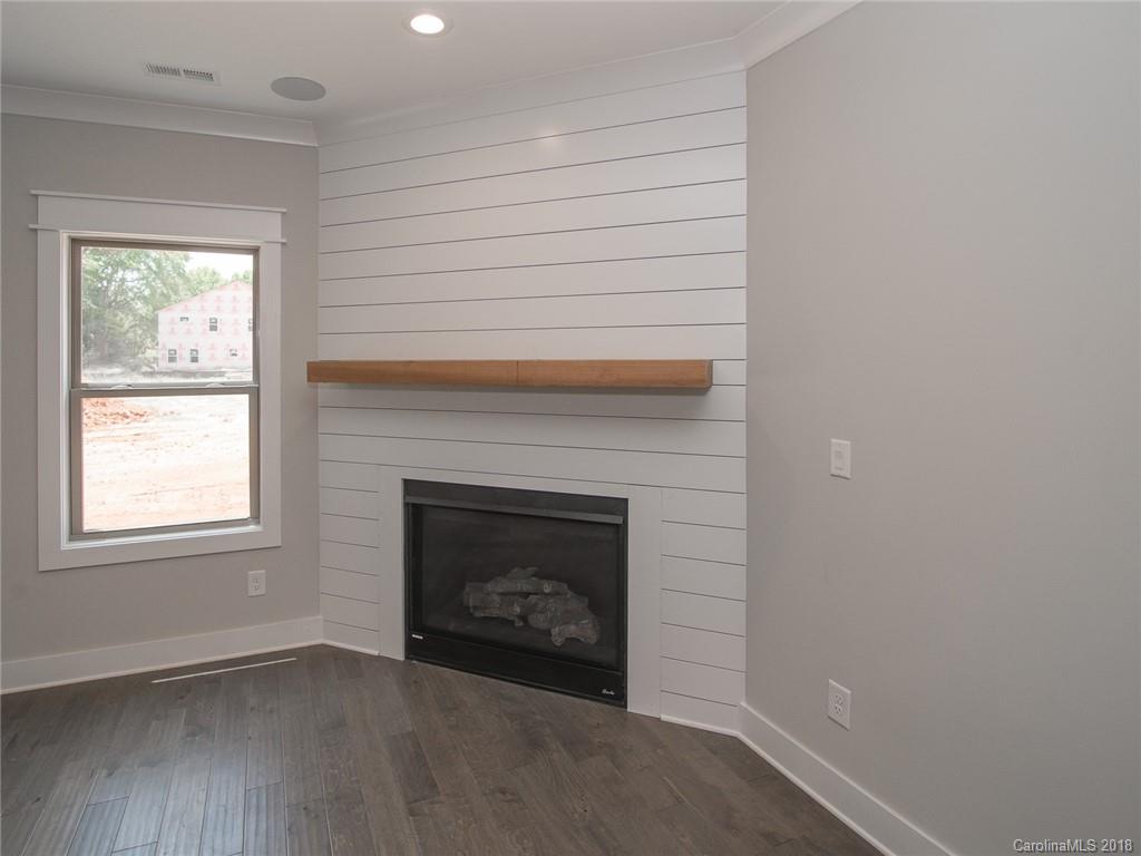 4313 Spring Street, Unit 4 Charlotte, NC 28270 - Photo 10 of 36 Gallery Image 10