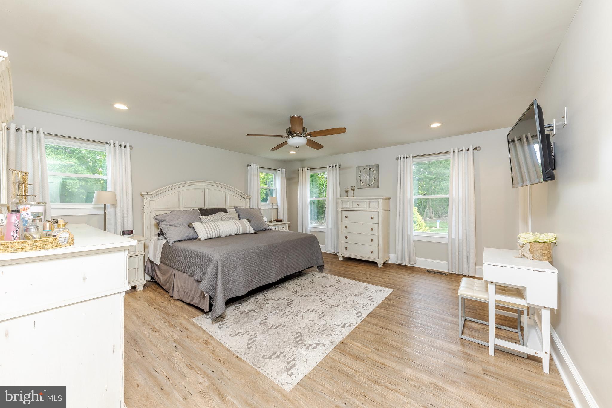 430 Ewan Road Mullica Hill, NJ 08062 - Photo 17 of 38 Gallery Image 17