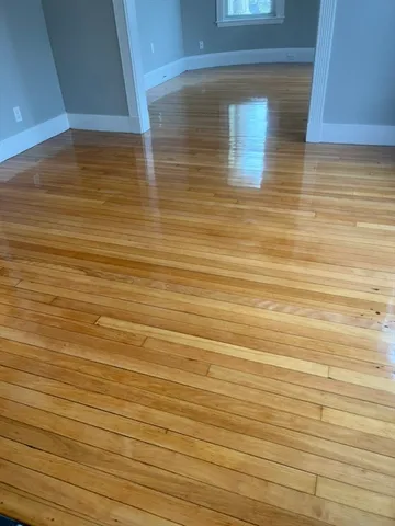 $3,100 | 168 Brook Road, Unit 1, Milton, MA 02186