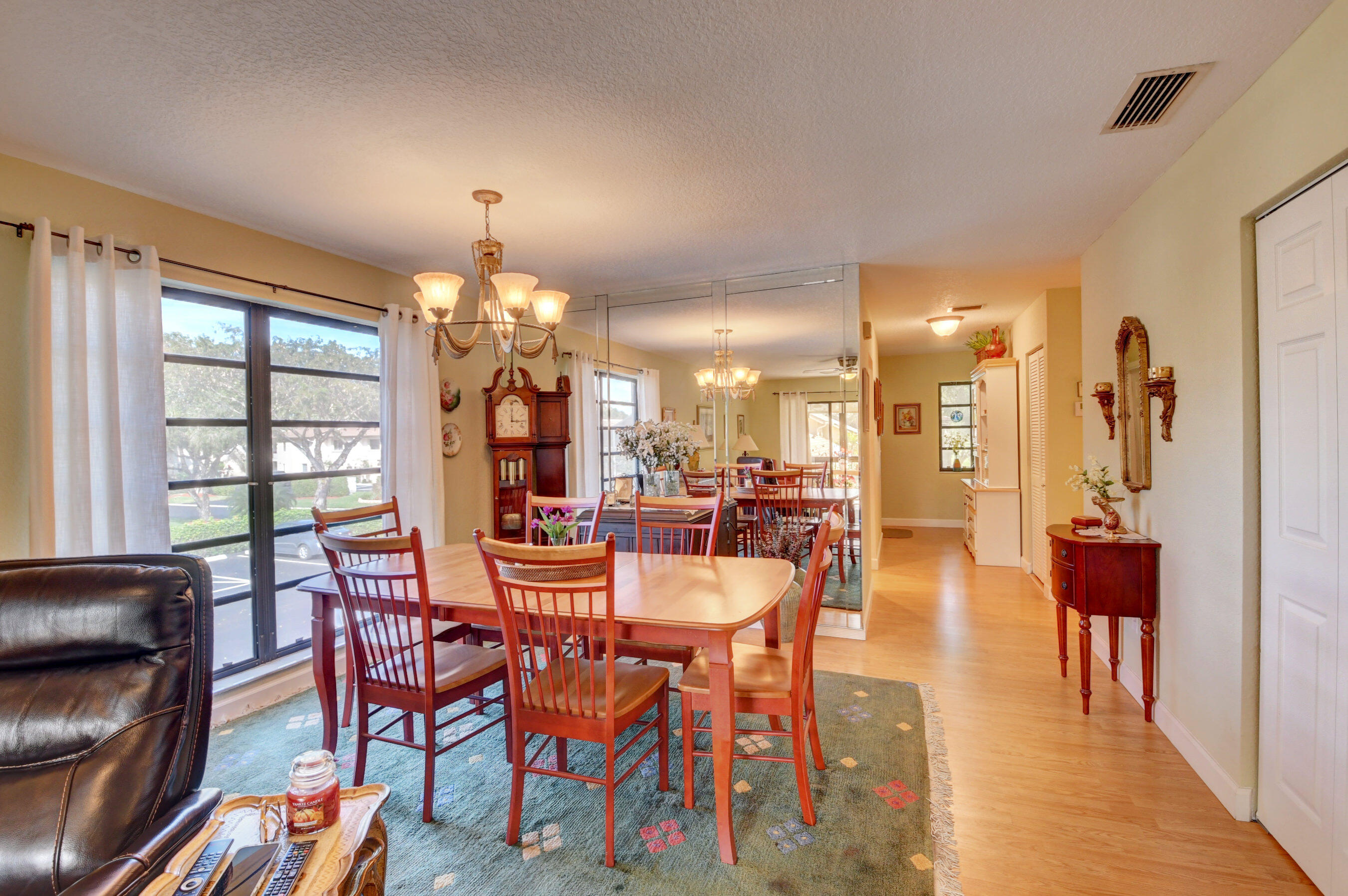 21699 Cypress Road, Unit 17H Boca Raton, FL 33433 - Photo 6 of 30 06_dsc_1566_67_68_69_70