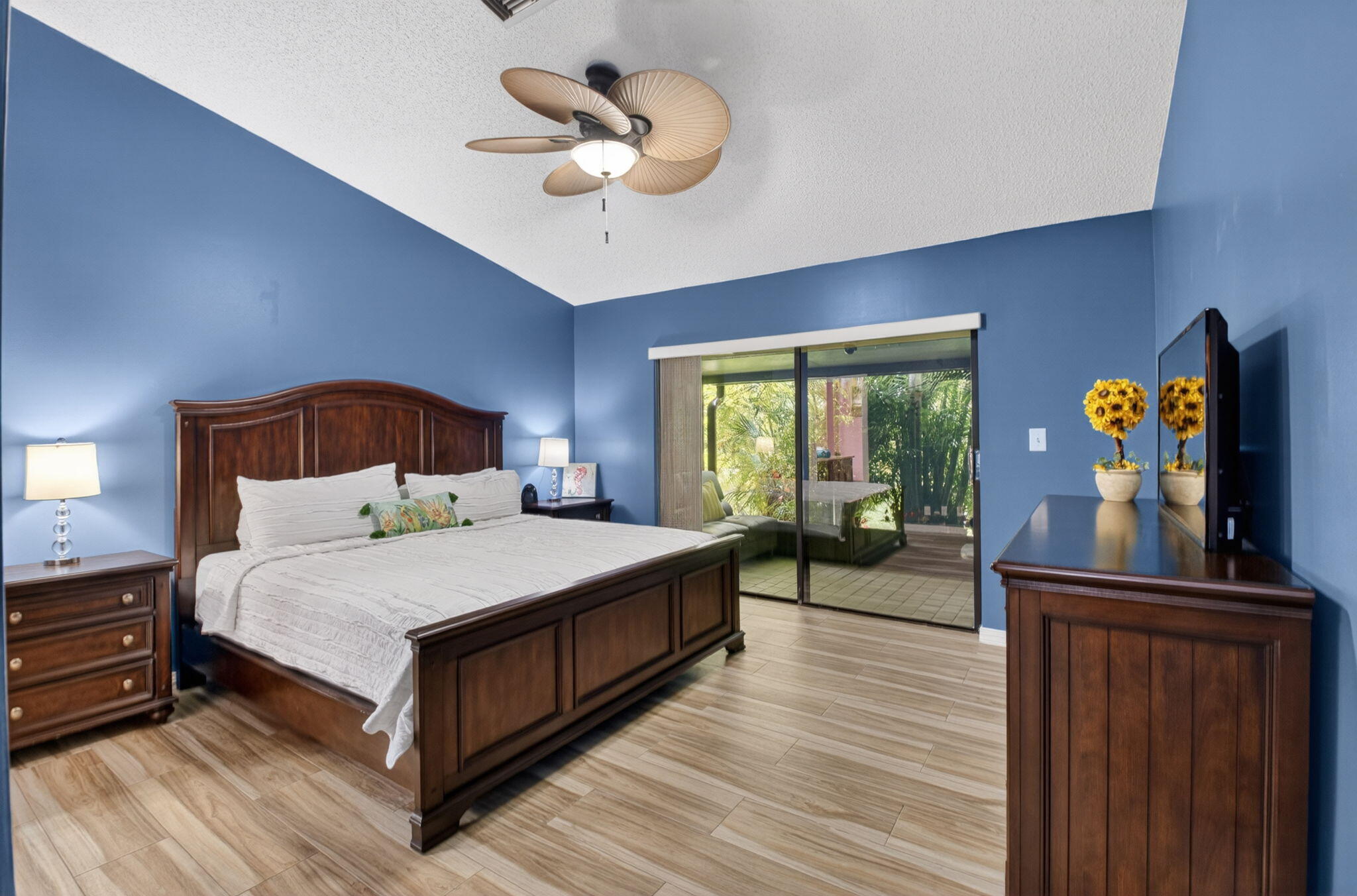 22602 Vistawood Way Boca Raton, FL 33428 - Photo 13 of 30 21-web-or-mls-DSC_5443